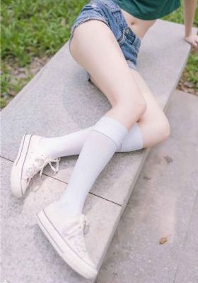 做爰无遮挡三级