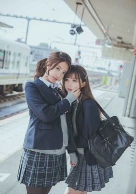 厚颜无耻视频免费观看完整版